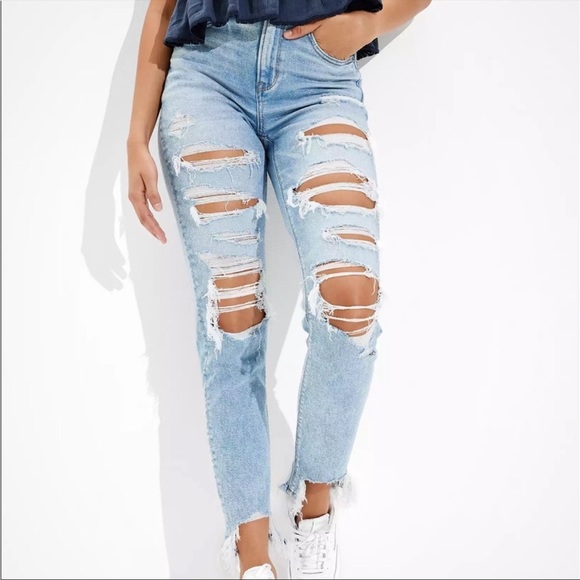 American Eagle Outfitters Denim - American Eagle Mom Jeans Distressed Destroyed Light Wash size 6